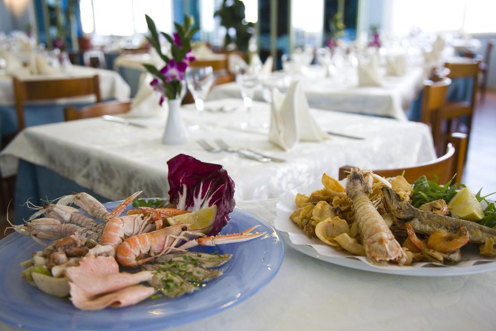 Hotel Giannino Porto Recanati Exterior foto